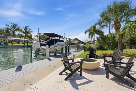 465 E Royal Flamingo Drive Sarasota FL 34236