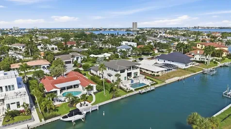465 E Royal Flamingo Drive Sarasota FL 34236