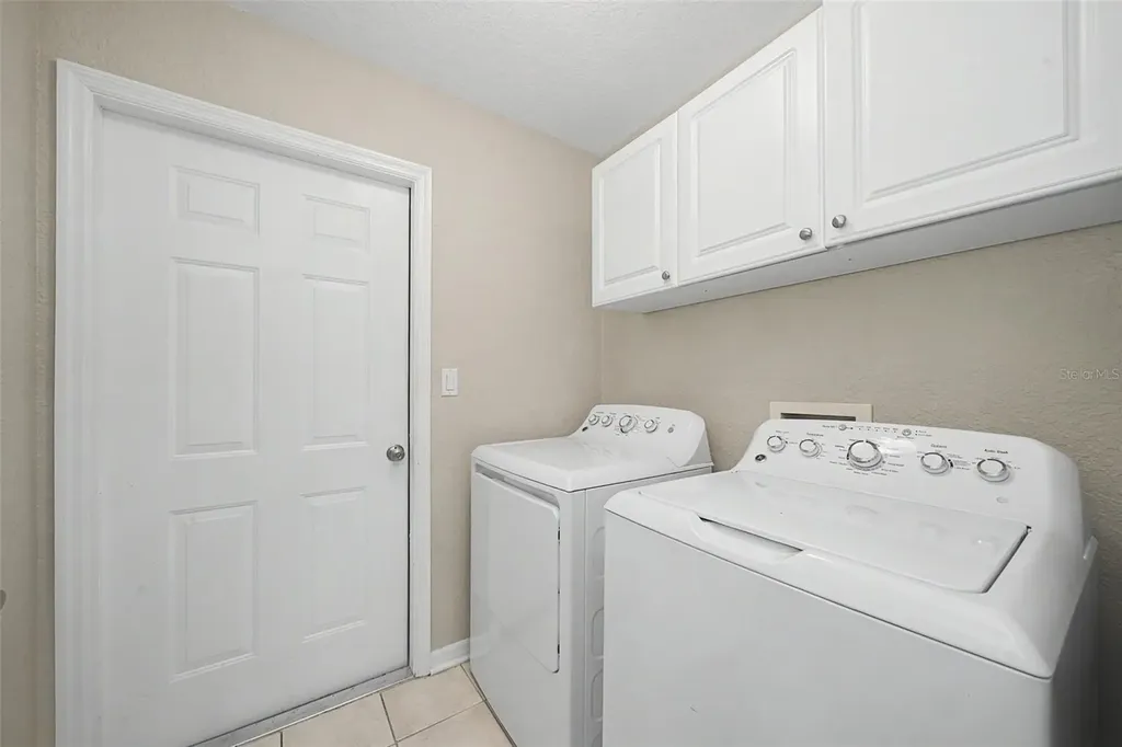 2630 Gresham Street Sebring FL 33875