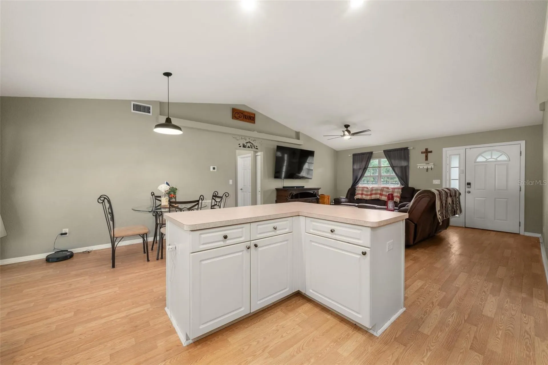 2630 Gresham Street Sebring FL 33875