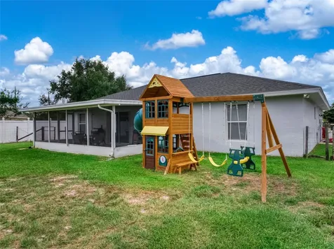 2630 Gresham Street Sebring FL 33875