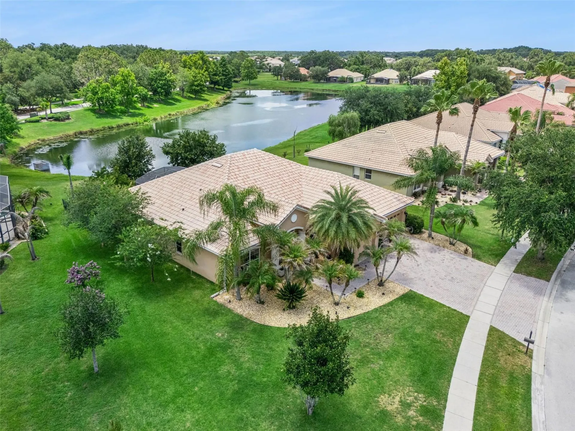 3524 Shorewood Drive Kissimmee FL 34746