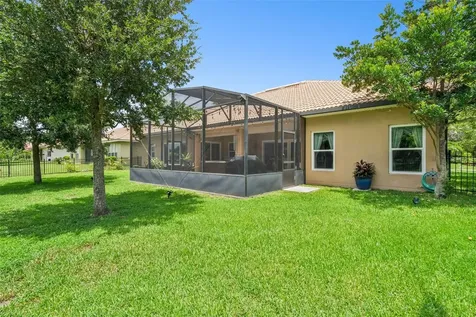 3524 Shorewood Drive Kissimmee FL 34746