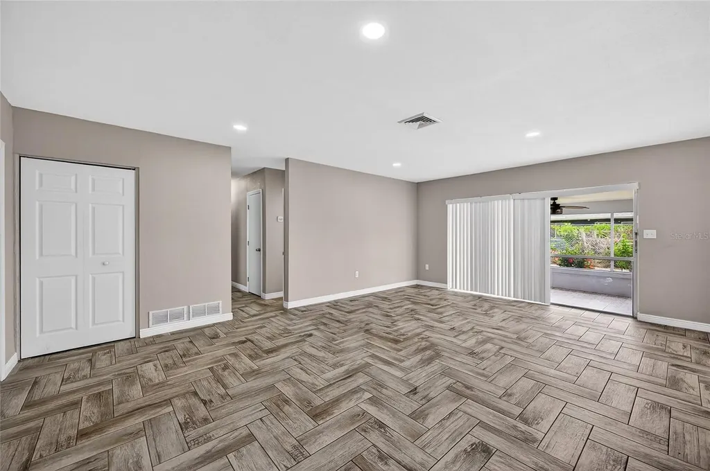 337 Colgan Avenue SE Port Charlotte FL 33952