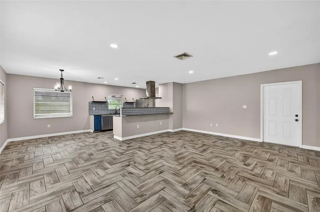 337 Colgan Avenue SE Port Charlotte FL 33952