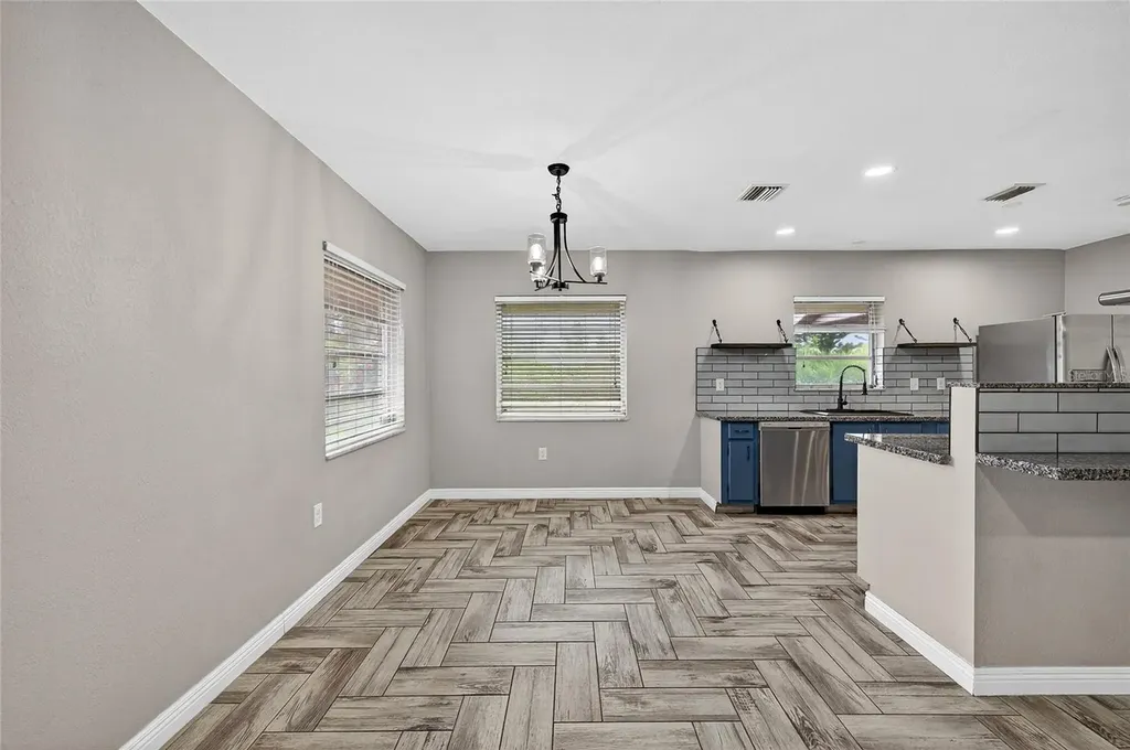 337 Colgan Avenue SE Port Charlotte FL 33952