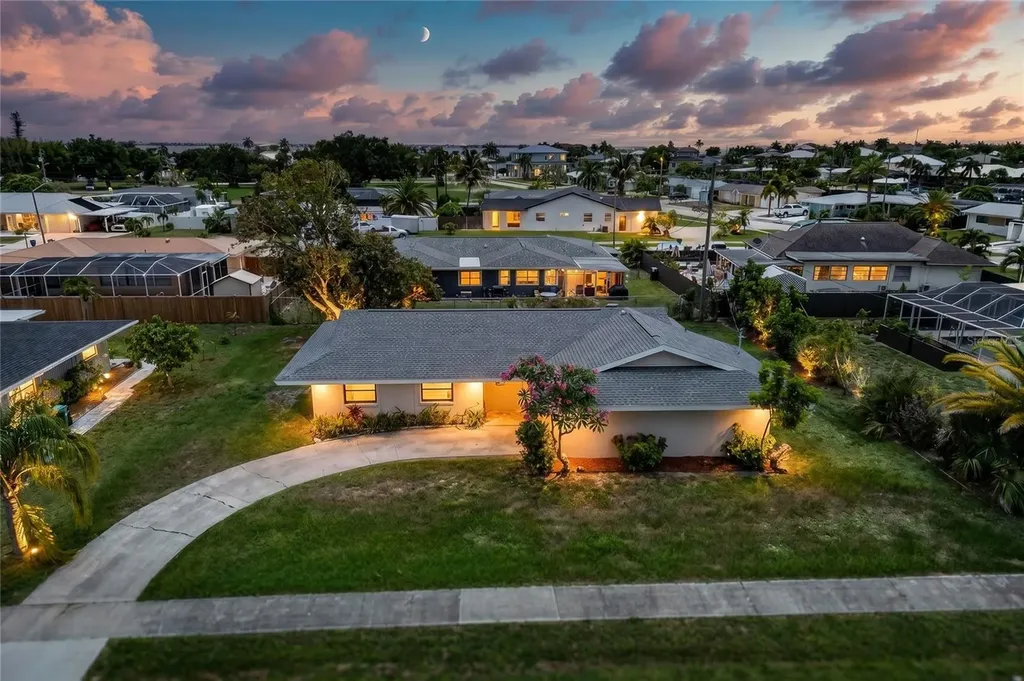 337 Colgan Avenue SE Port Charlotte FL 33952