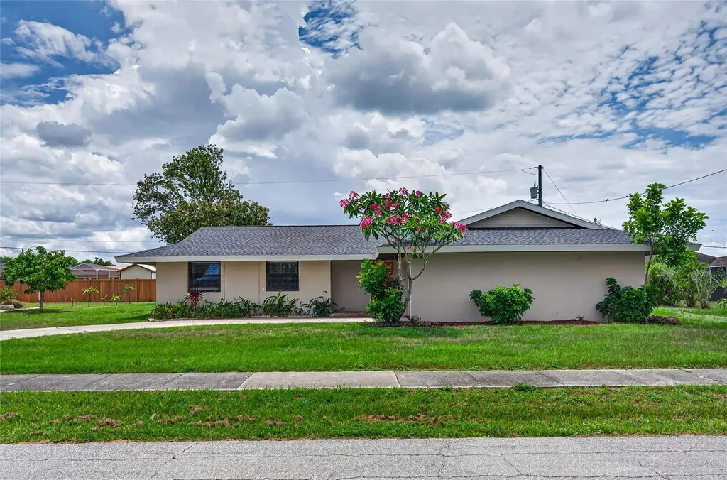 337 Colgan Avenue SE Port Charlotte FL 33952