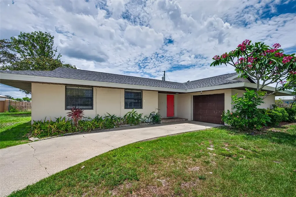 337 Colgan Avenue SE Port Charlotte FL 33952