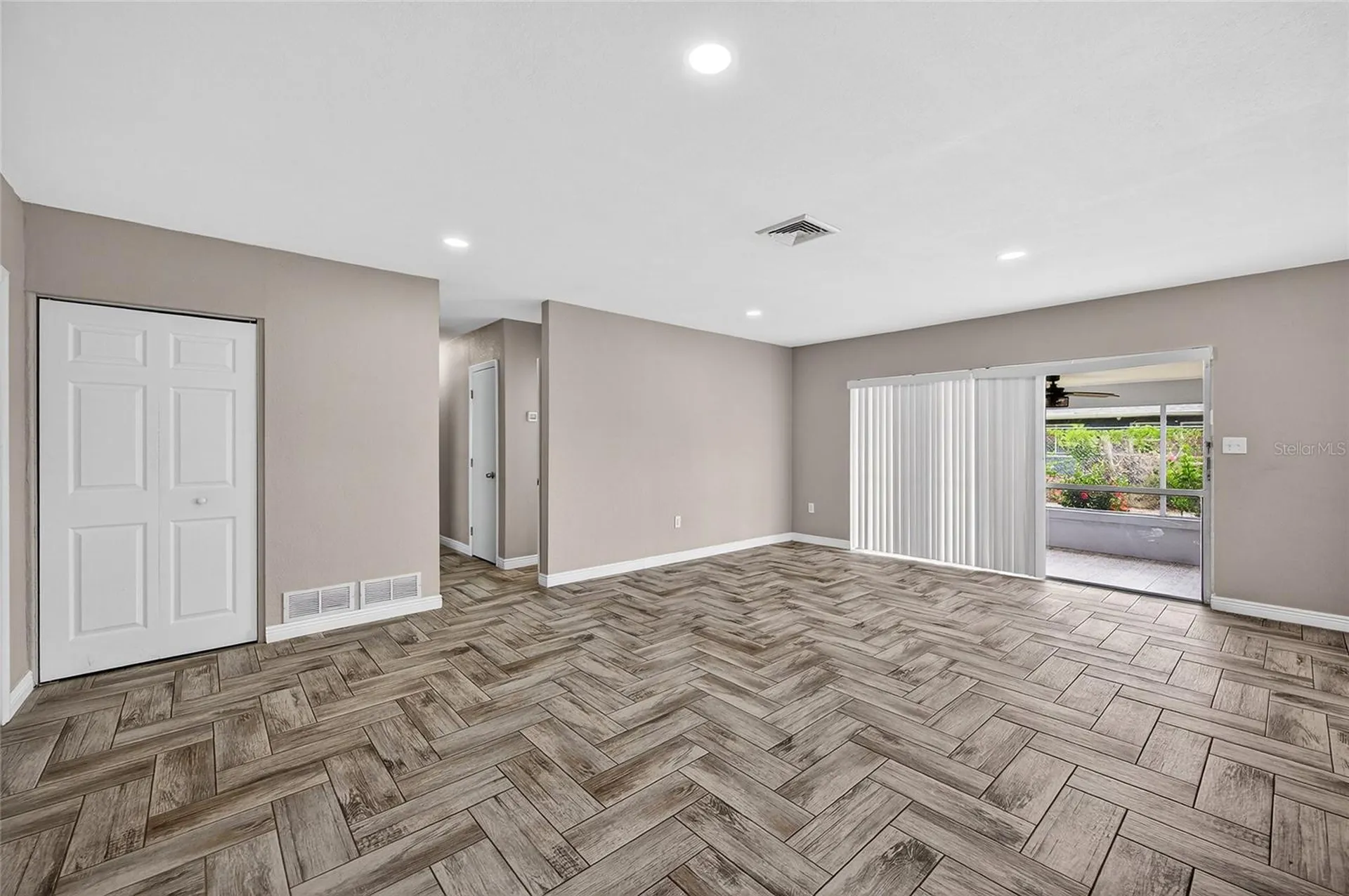 337 Colgan Avenue SE Port Charlotte FL 33952