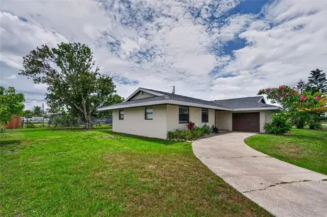337 Colgan Avenue SE Port Charlotte FL 33952