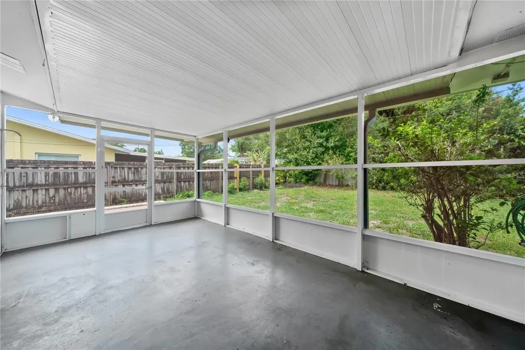 1812 Lady Mary Drive Clearwater FL 33756