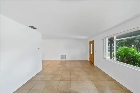 1812 Lady Mary Drive Clearwater FL 33756