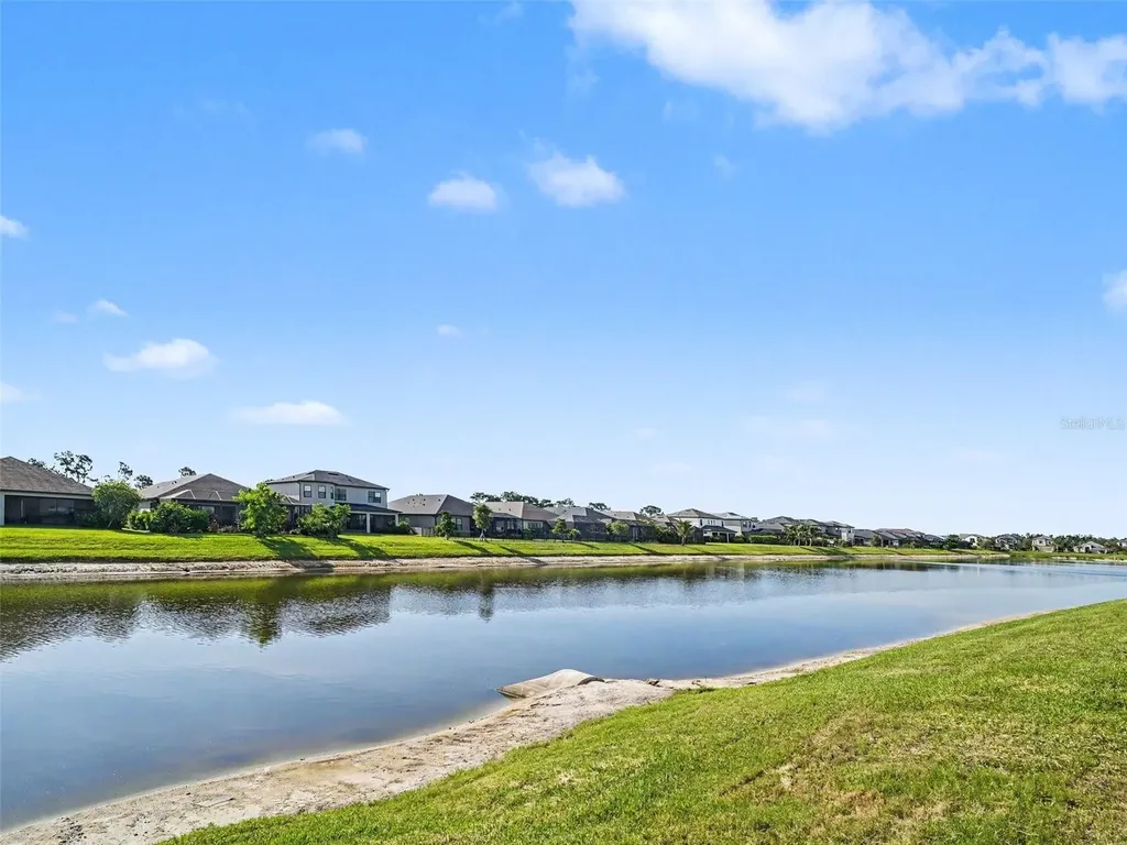 5461 Summit Glen Bradenton FL 34203
