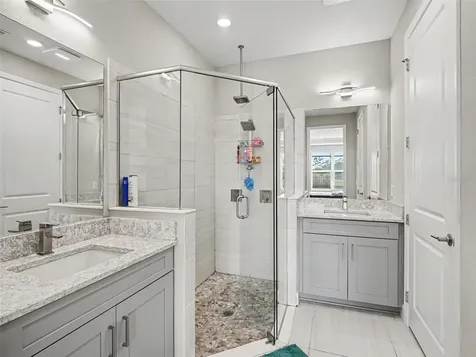 5461 Summit Glen Bradenton FL 34203