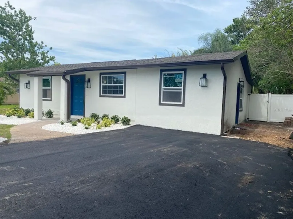 2726 Miami Terrace Kissimmee FL 34741