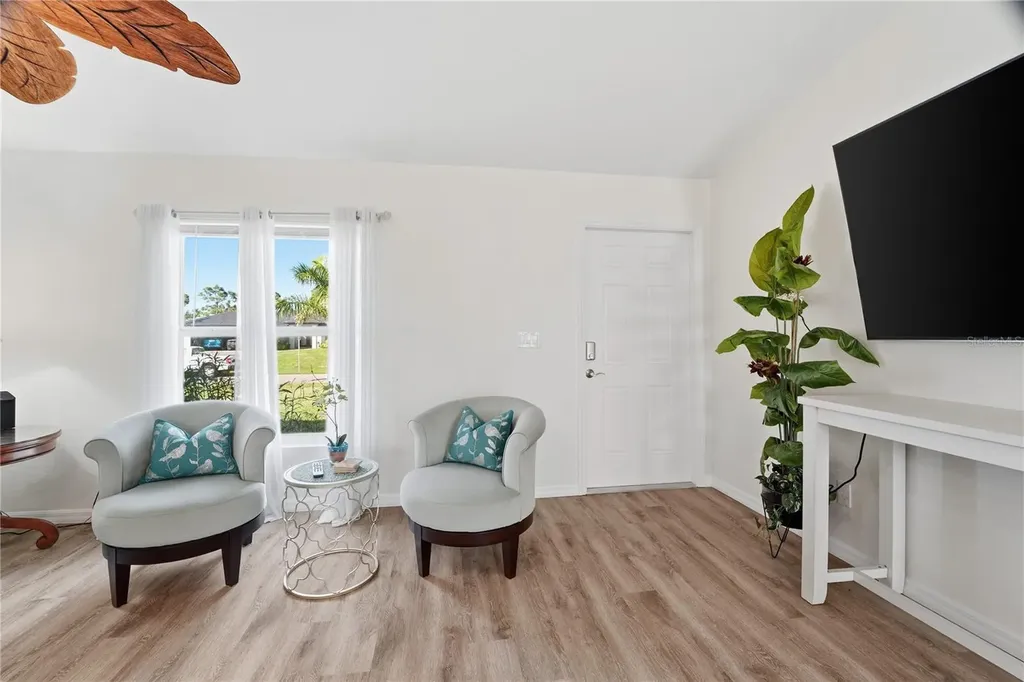 2714 NW 22nd Terrace Cape Coral FL 33993