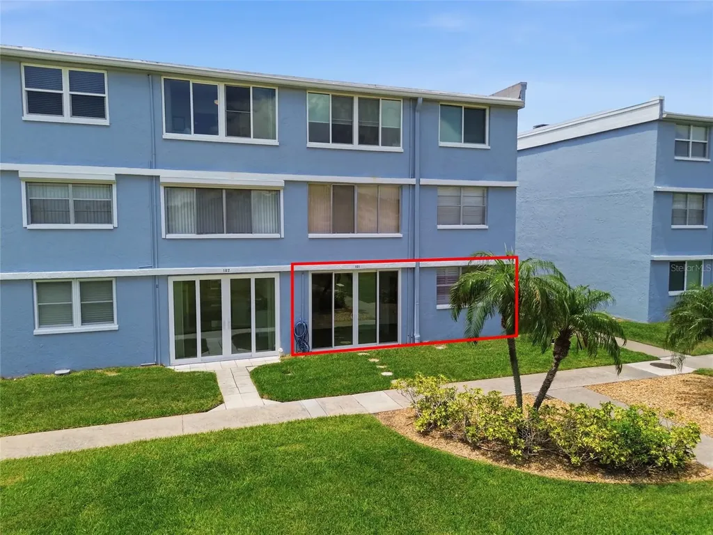 4895 Bay Street NE St Petersburg FL 33703