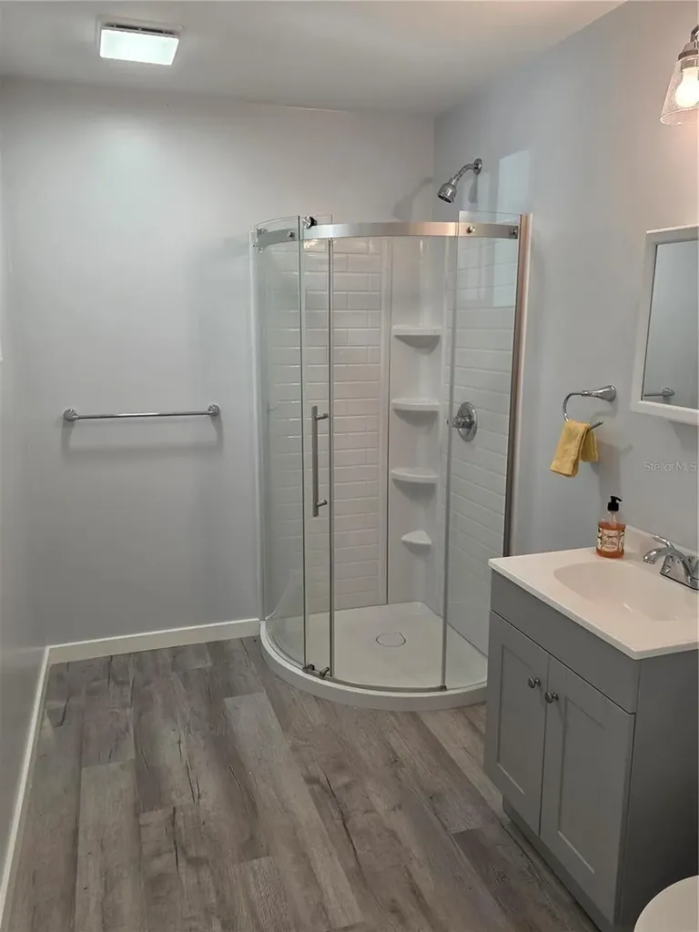 835 Golden Isle Drive Mount Dora FL 32757