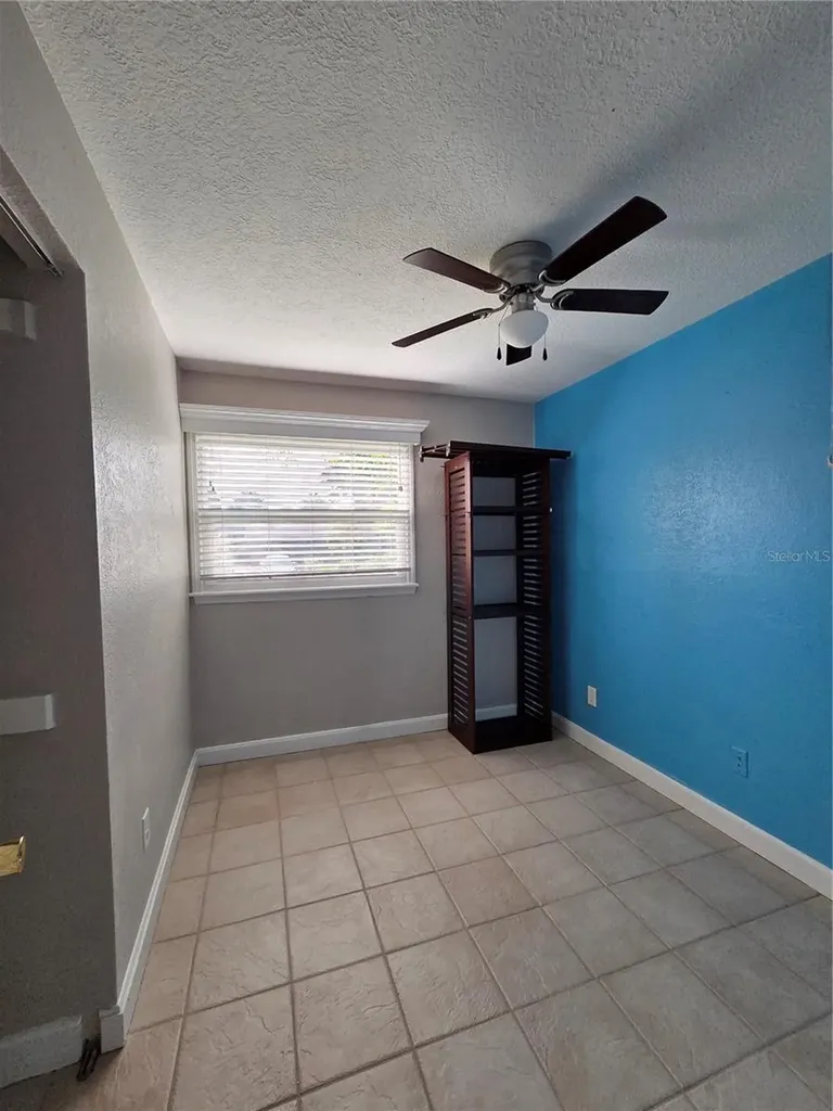 835 Golden Isle Drive Mount Dora FL 32757
