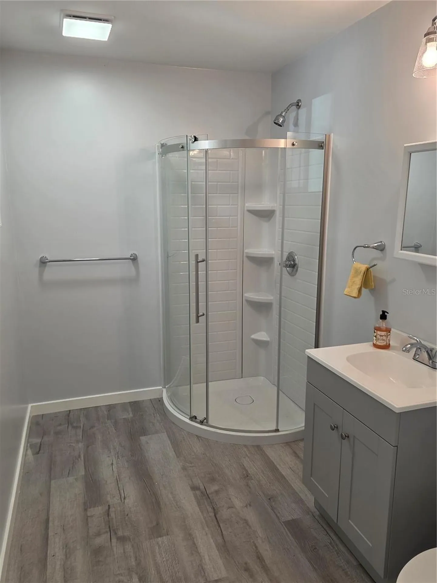 835 Golden Isle Drive Mount Dora FL 32757