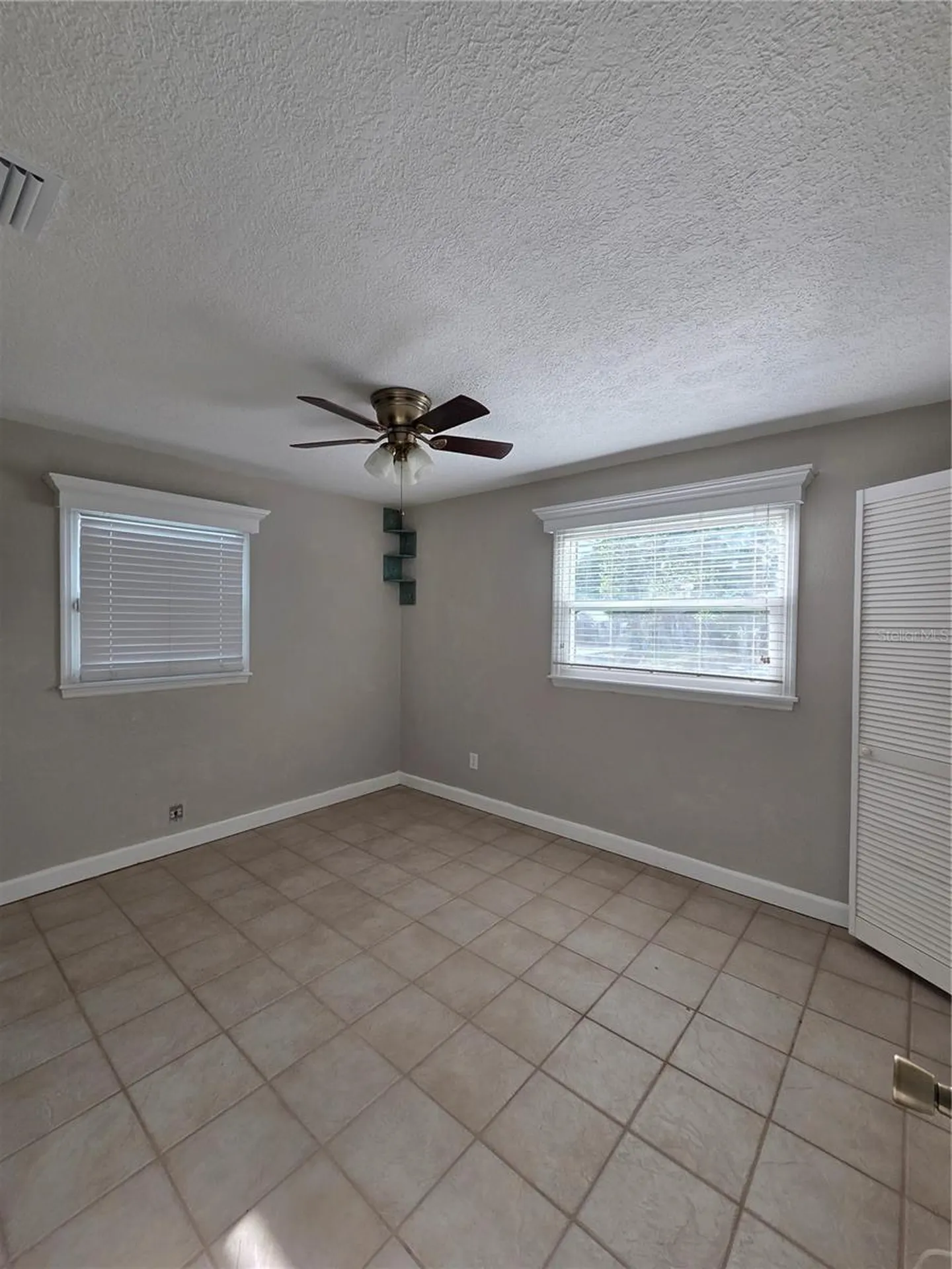 835 Golden Isle Drive Mount Dora FL 32757