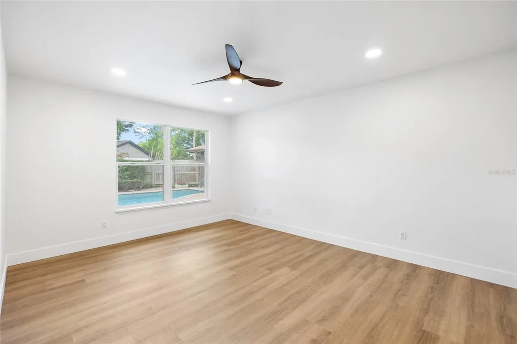 13325 Golf Crest Circle Tampa FL 33618