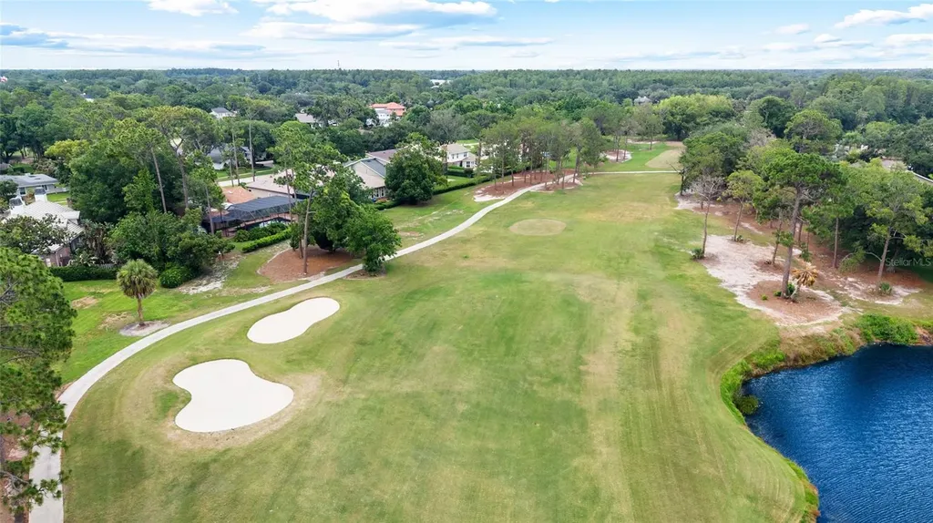 13325 Golf Crest Circle Tampa FL 33618