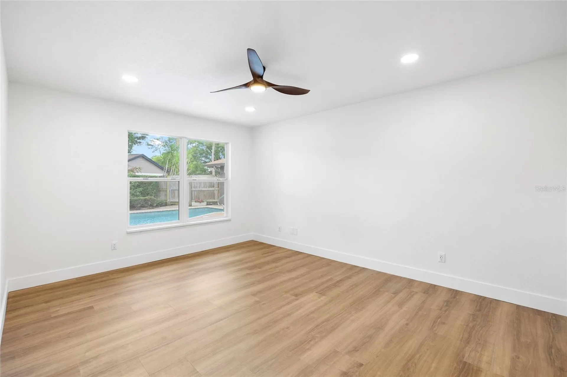 13325 Golf Crest Circle Tampa FL 33618
