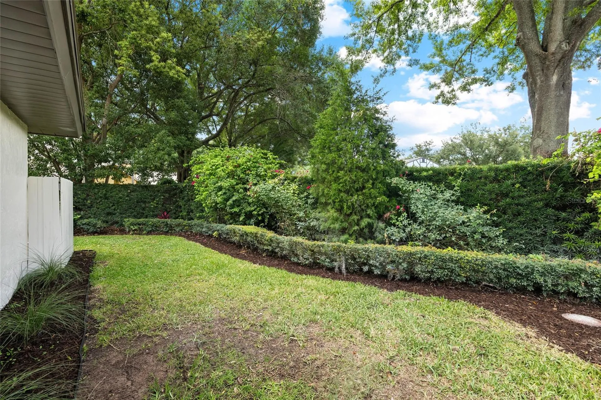 13325 Golf Crest Circle Tampa FL 33618