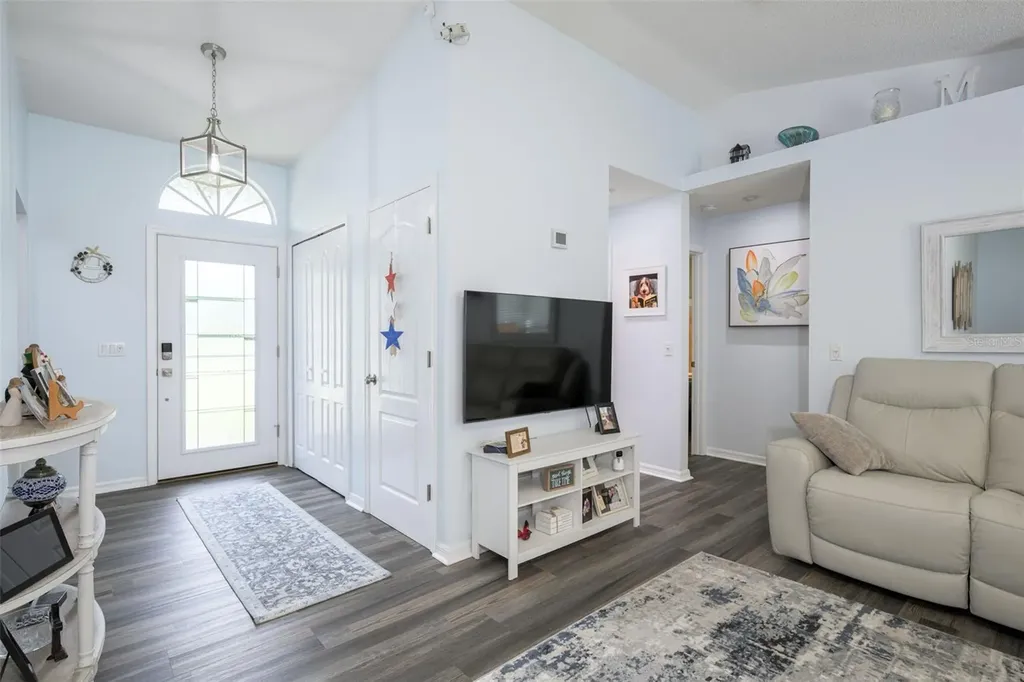 6 Spiveys Court Ormond Beach FL 32174