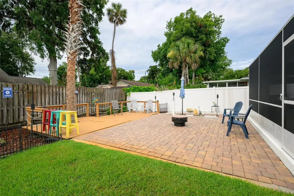 6 Spiveys Court Ormond Beach FL 32174