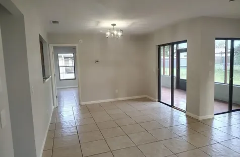 437 Short Drive Poinciana FL 34759