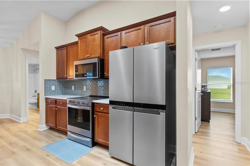 3225 NW 2nd Place Cape Coral FL 33993