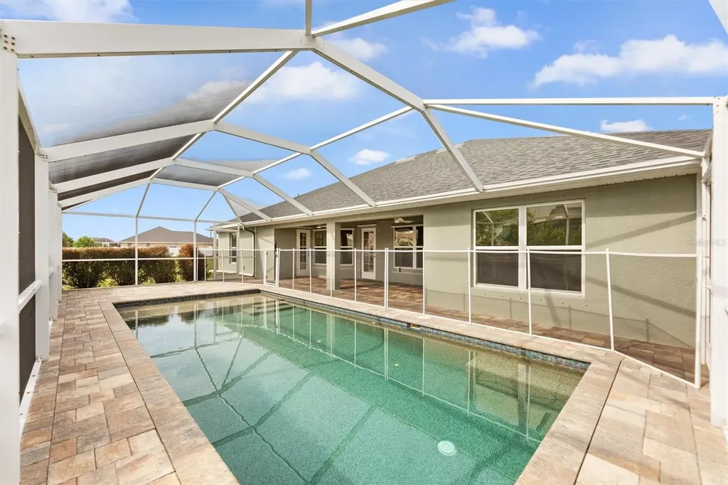 3225 NW 2nd Place Cape Coral FL 33993