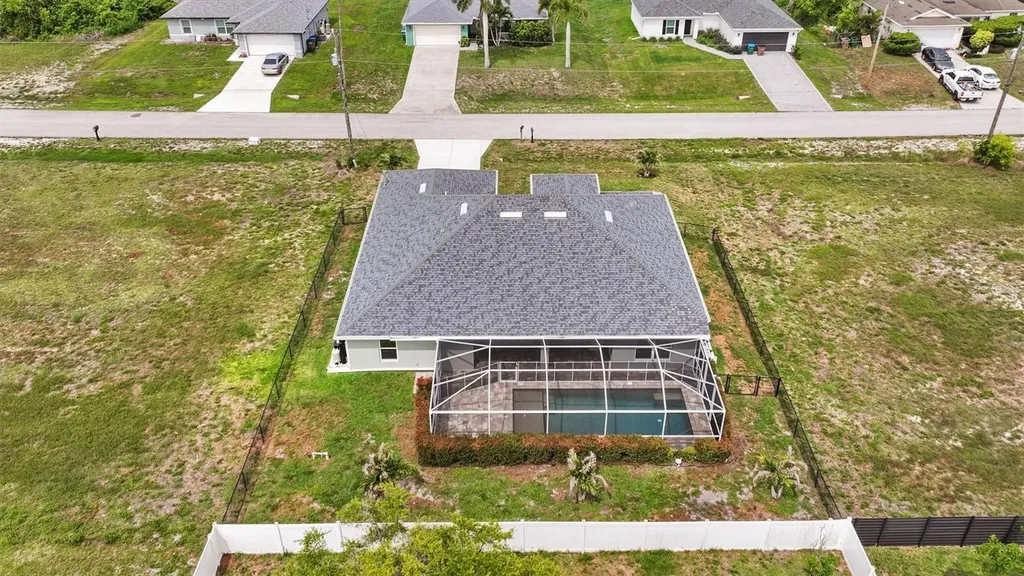 3225 NW 2nd Place Cape Coral FL 33993