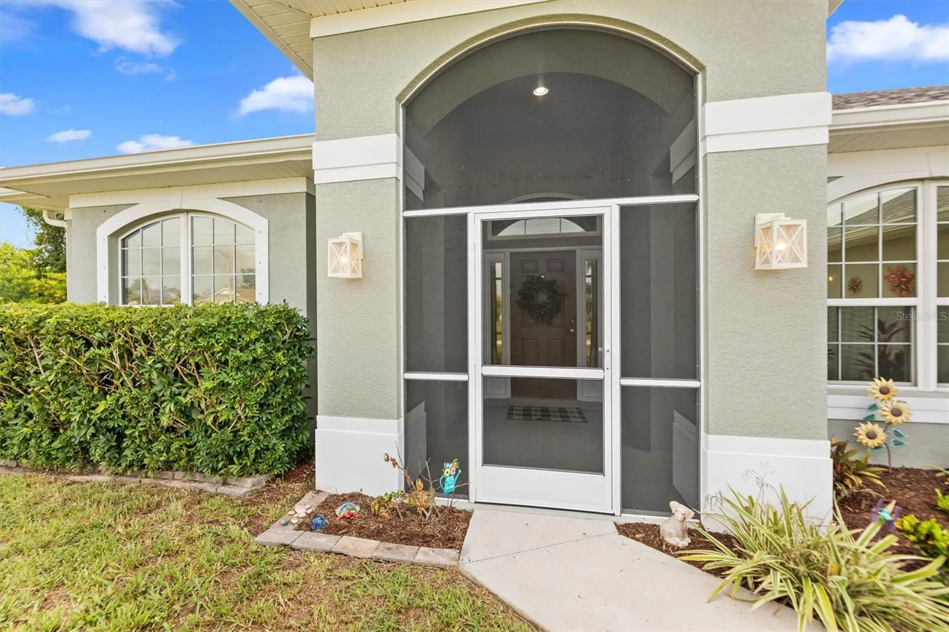 3225 NW 2nd Place Cape Coral FL 33993