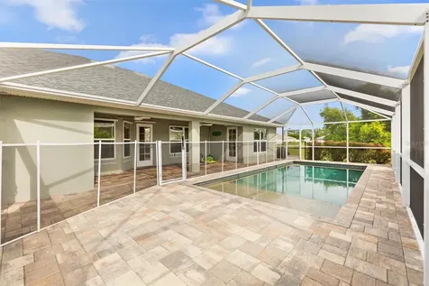 3225 NW 2nd Place Cape Coral FL 33993
