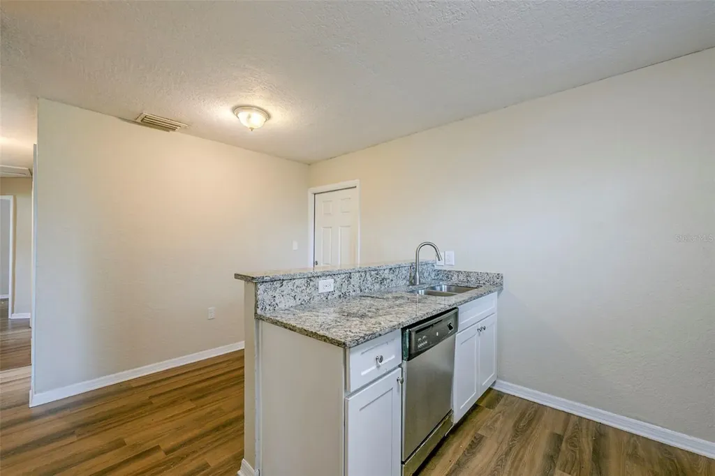 523 Carver Boulevard Orlando FL 32810