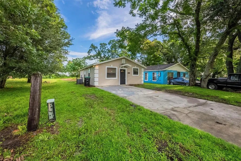 523 Carver Boulevard Orlando FL 32810