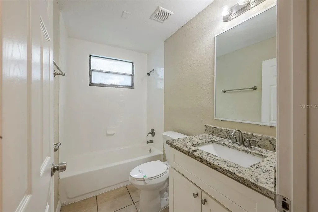 523 Carver Boulevard Orlando FL 32810