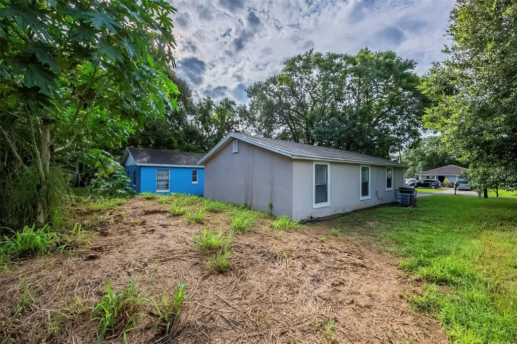 523 Carver Boulevard Orlando FL 32810