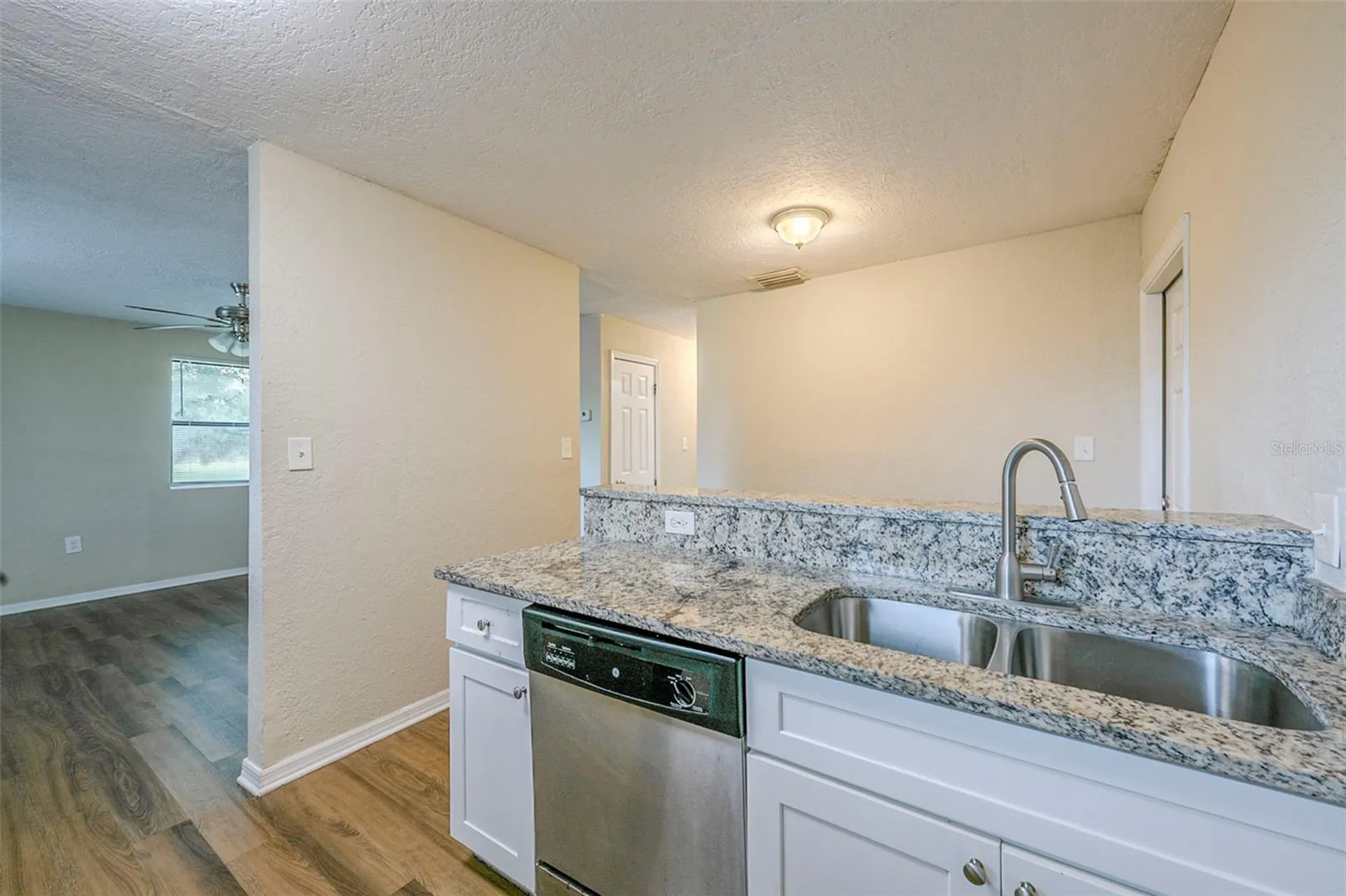 523 Carver Boulevard Orlando FL 32810