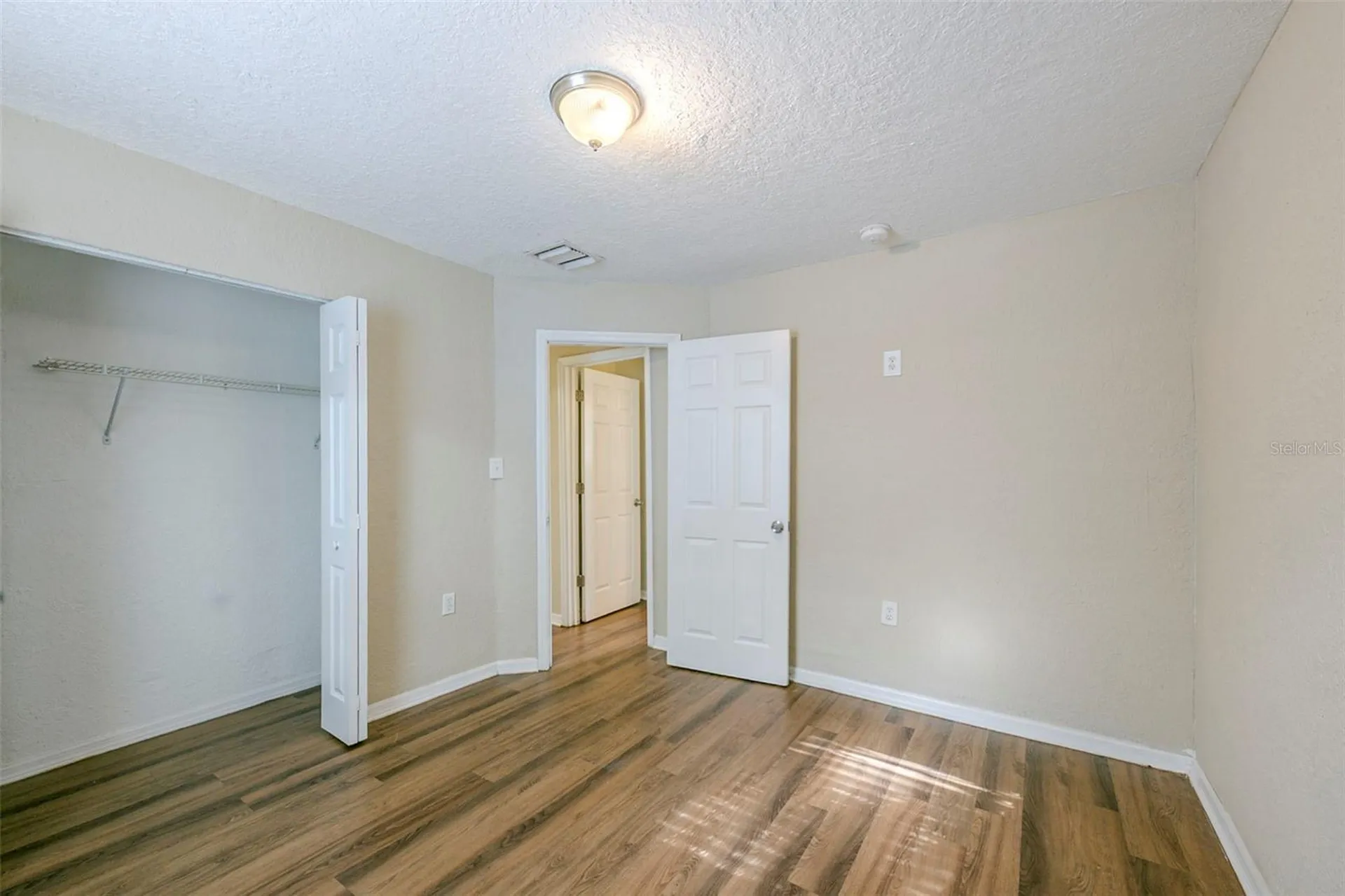 523 Carver Boulevard Orlando FL 32810