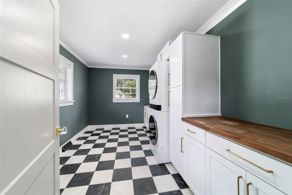 4824 SE 3rd Street Ocala FL 34471