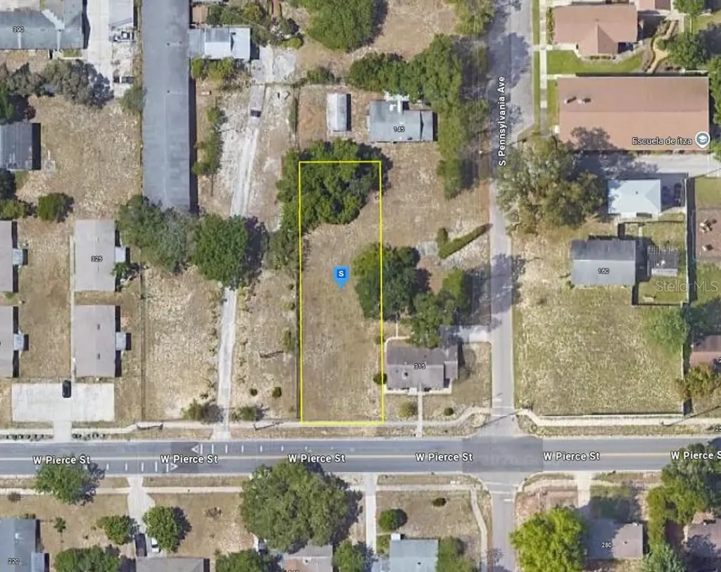 321 W Pierce Street Lake Alfred FL 33850