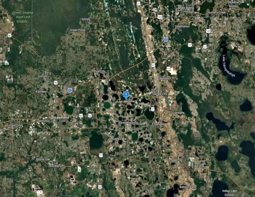 321 W Pierce Street Lake Alfred FL 33850