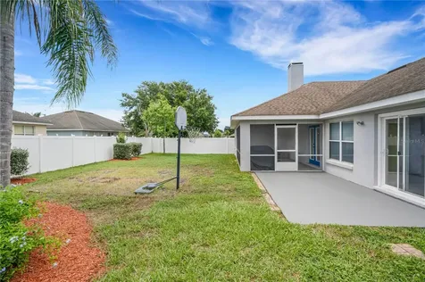 8722 Fort Socrum Village Place Lakeland FL 33810