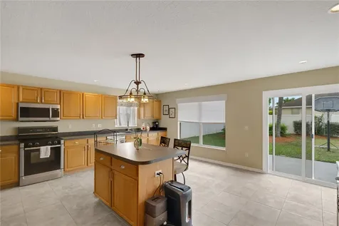 8722 Fort Socrum Village Place Lakeland FL 33810