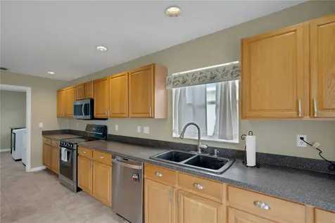 8722 Fort Socrum Village Place Lakeland FL 33810